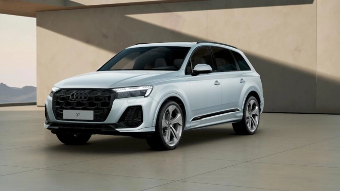 Audi Q7   SUV  S line edition TDI quattro 210 kW tiptronic