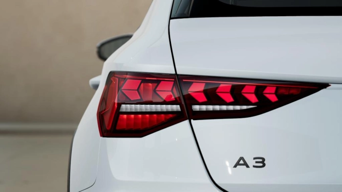 Audi A3 Allstreet   Identity Contrast TDI  110 kW S tronic