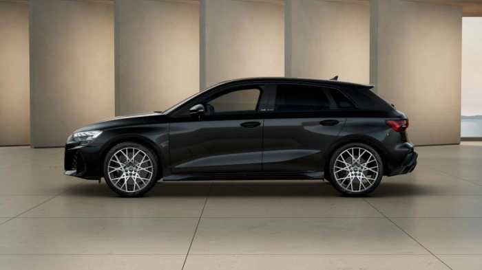 Audi RS 3   Sportback    294(400) kW(CV) S tronic