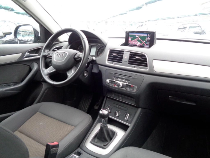 Audi Q3  2.0 tdi Business 140cv