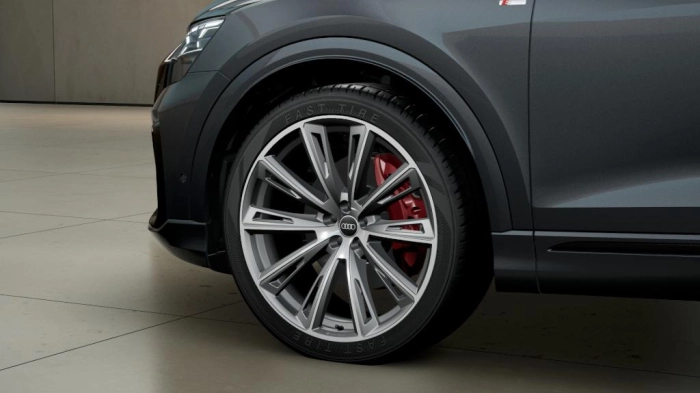 Audi Q8   S line TDI quattro 210 kW tiptronic
