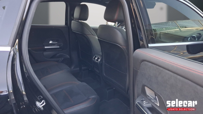 Mercedes-Benz GLA-H247 GLA 200 d Sport 4matic auto