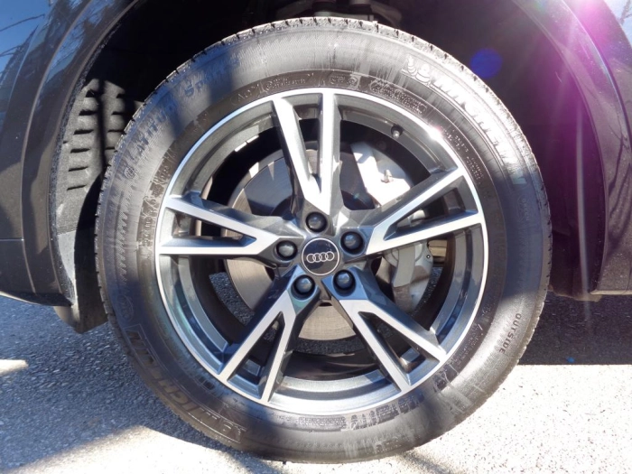 Audi Q5 Sportback  40 2.0 tdi mhev 12V S line quattro s-tronic