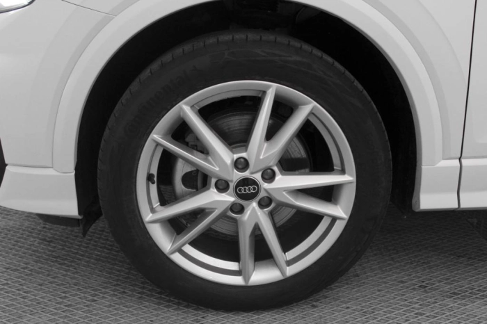 Audi Q2  35 2.0 tdi S line edition s-tronic