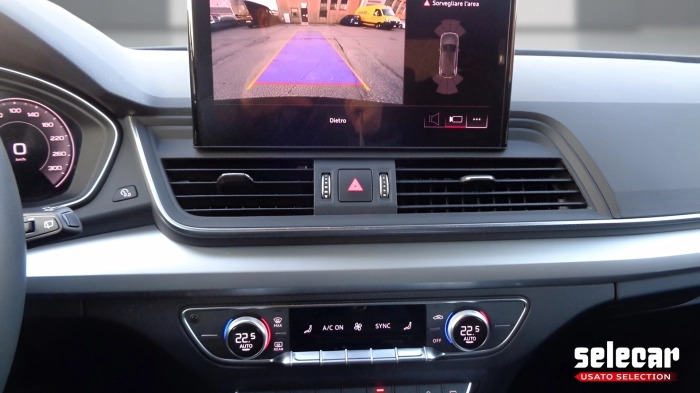 Audi Q5  35 2.0 tdi mhev 12V Business Advanced s-tron