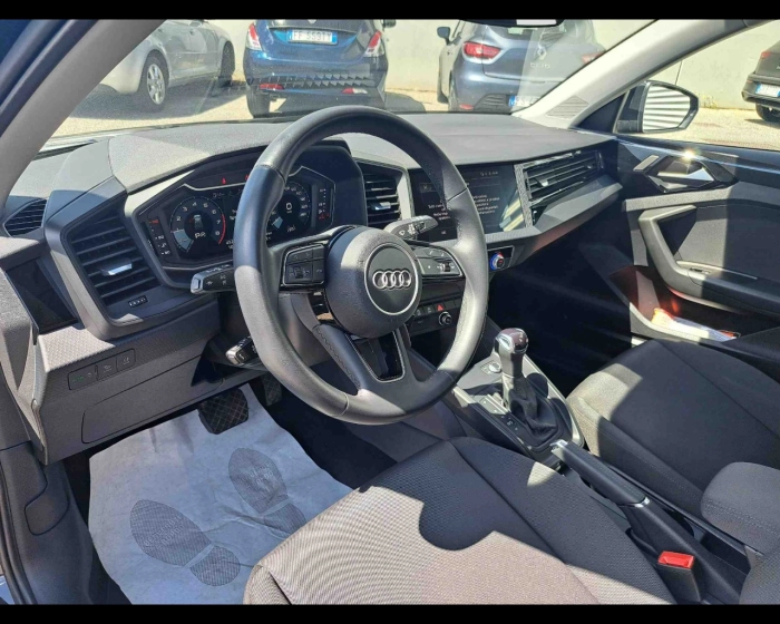 Audi A1 Sportback  30 1.0 tfsi Admired 110c