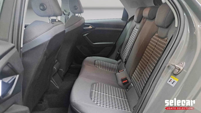 Audi A1 Allstreet  30 1.0 tfsi Admired 110c