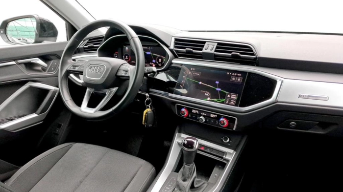 Audi Q3 Sportback  35 2.0 tdi Business Plus 
