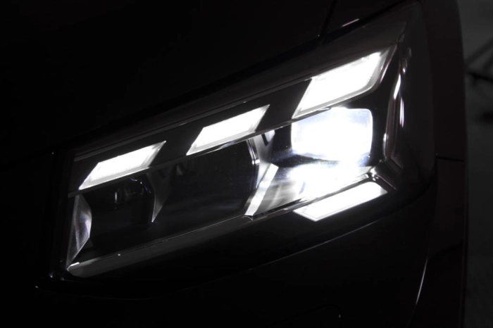 Audi Q2  35 2.0 tdi S line edition s-tronic