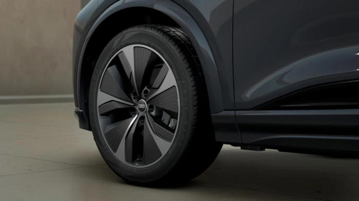 Audi Q6   Sportback S line edition e-tron  185,00 kW