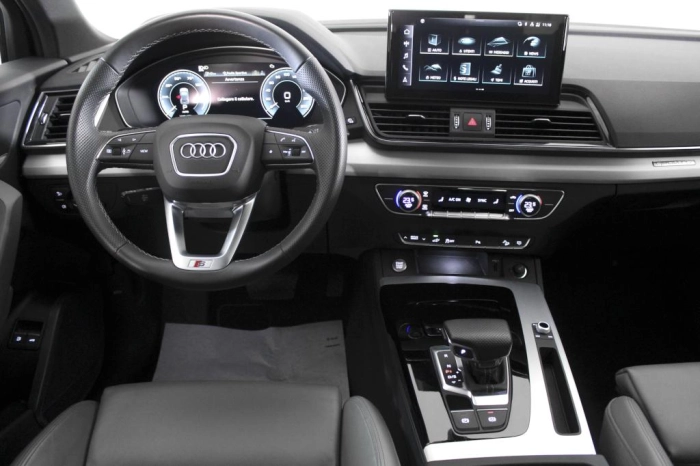 Audi Q5 Sportback   Sportback S line plus 50 TFSI e quattro 220(299) kW(CV) S tronic