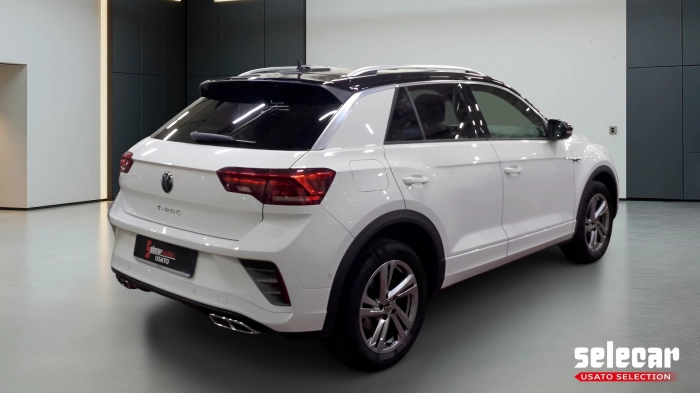 Volkswagen T-Roc  2022 -  2.0 tdi R-Line 115cv
