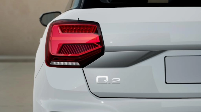 Audi Q2    Business Advanced 30 TFSI  85(116) kW(CV) 6-marce