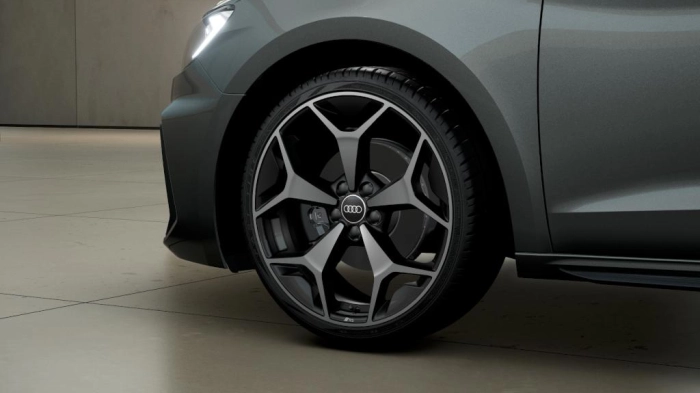 Audi A1 Sportback   Identity Black 30 TFSI  85(116) kW(CV) S tronic