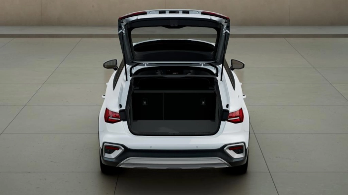 Audi A3 Allstreet   Identity Contrast TDI  110 kW S tronic