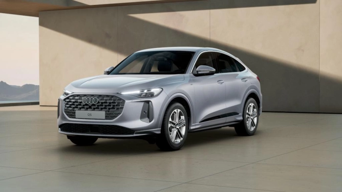 Audi Q5 Sportback   Sportback Business Advanced e-hybrid quattro 220 kW S tronic