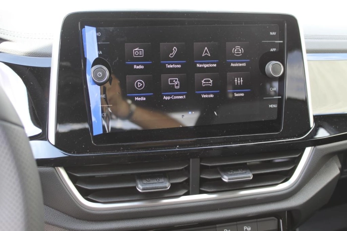 Volkswagen T-Roc  R-Line Plus 1.0 TSI 85 kW (115 CV) Manuale