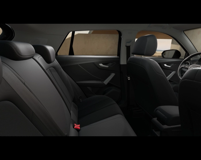 Audi Q2    Business Advanced 35 TFSI  110(150) kW(CV) S tronic