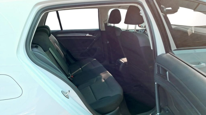 Volkswagen Golf e- 5p