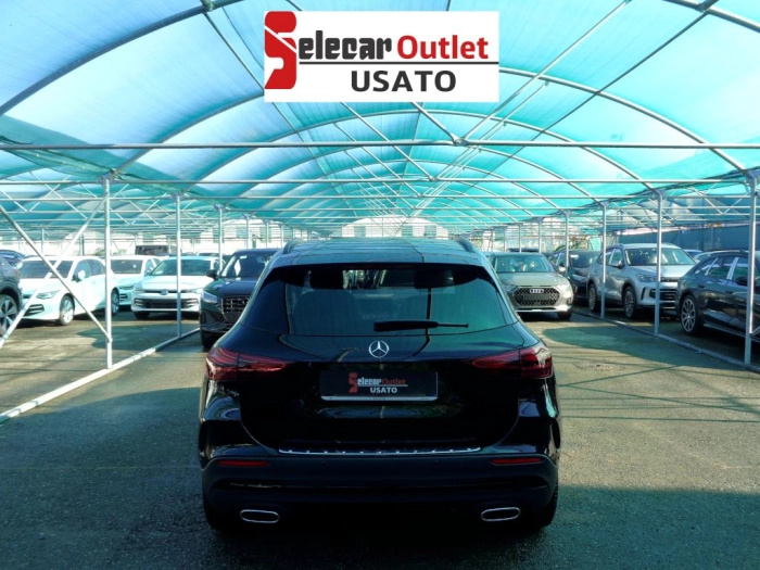 Mercedes-Benz GLA-H247 GLA 180 AMG Line Advanced Plus auto