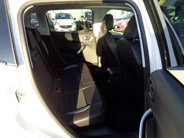 Peugeot 2008 1.6 bluehdi Allure 100cv