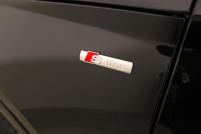 Audi Q5 Sportback  40 2.0 tdi mhev 12V S line quattro s-tronic