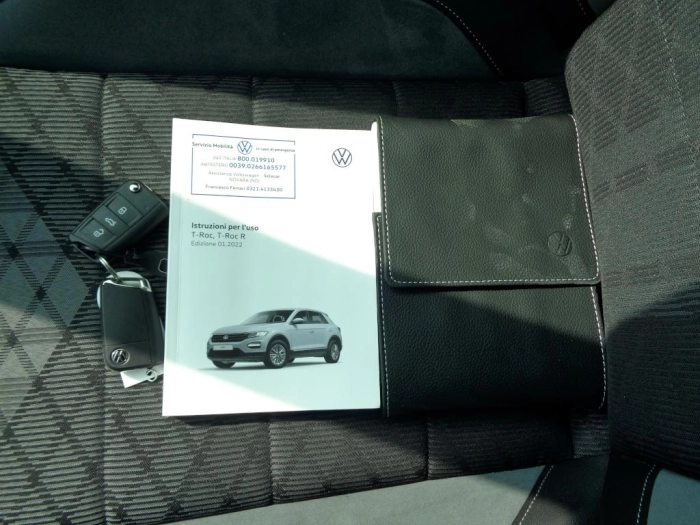 Volkswagen T-Roc  2022 -  1.5 tsi R-Line dsg