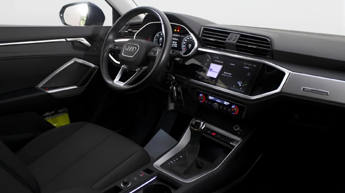 Audi Q3  35 2.0 tdi Business Advanced s-tronic