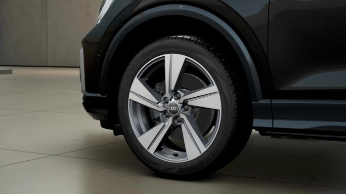 Audi Q2    Business Advanced 35 TDI  110(150) kW(CV) S tronic