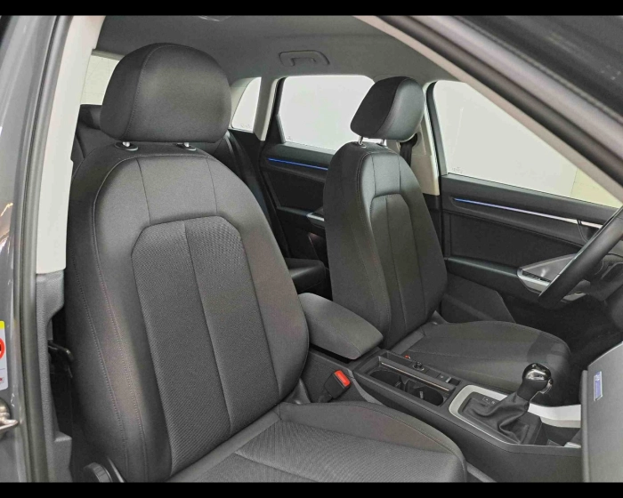 Audi Q3  35 1.5 tfsi mhev Business Advanced s-tronic
