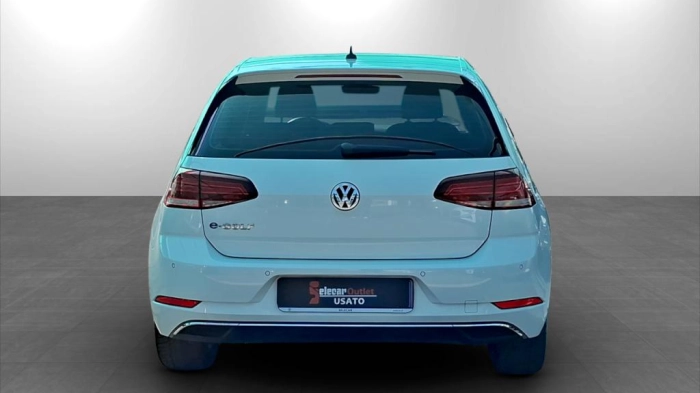 Volkswagen Golf e- 5p