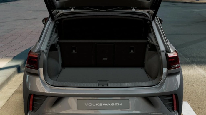 Volkswagen T-Roc  R-Line Plus 2.0 TDI SCR 110 kW (150 CV) DSG