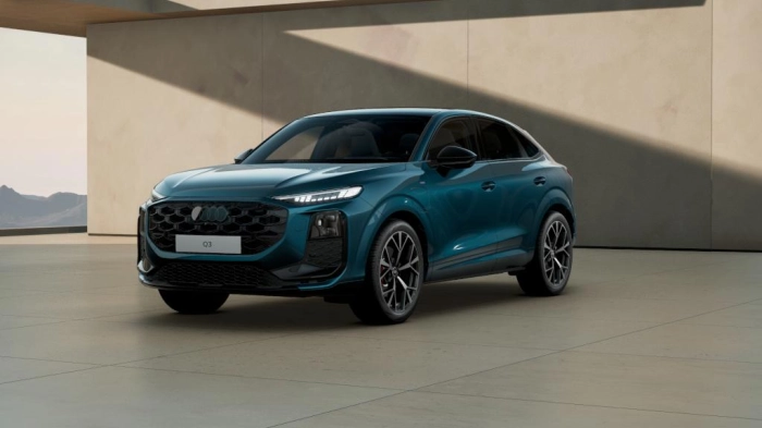 Audi Q3 Sportback   Business e-hybrid  200 kW S tronic