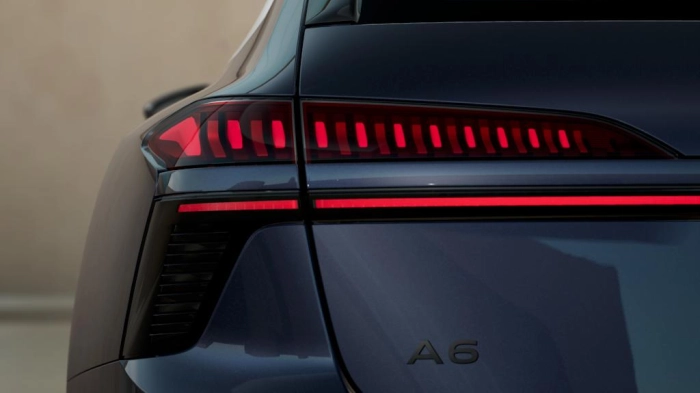 Audi A6   Avant Business e-hybrid quattro 220 kW S tronic
