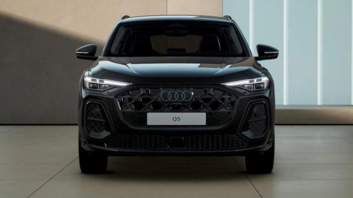 Audi Q5   S line edition TFSI quattro 150 kW S tronic