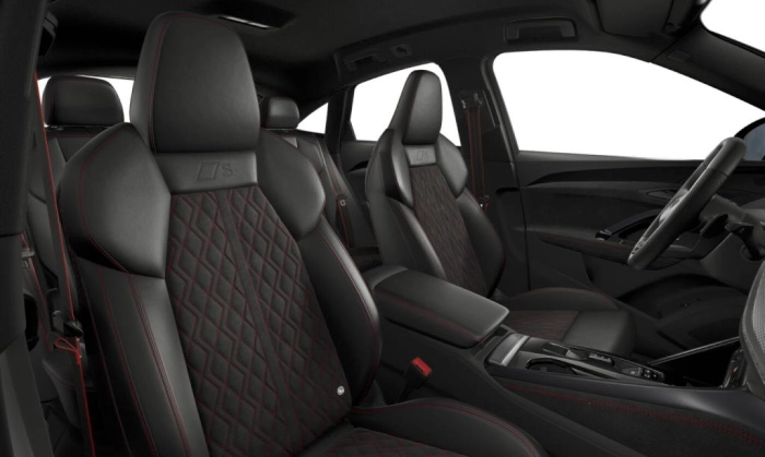 Audi Q5 Sportback  S Sportback  TFSI  270 kW S tronic