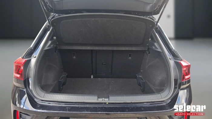 Volkswagen T-Roc  2.0 tdi R-Line 150cv dsg