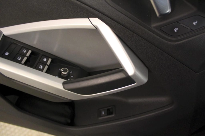 Audi Q3  40 2.0 tdi S line edition quattro 200cv s-tr