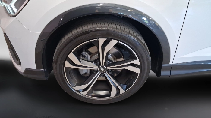 Audi Q3 Sportback Q3 2019 Sportback -  40 2.0 tfsi Business Plus q