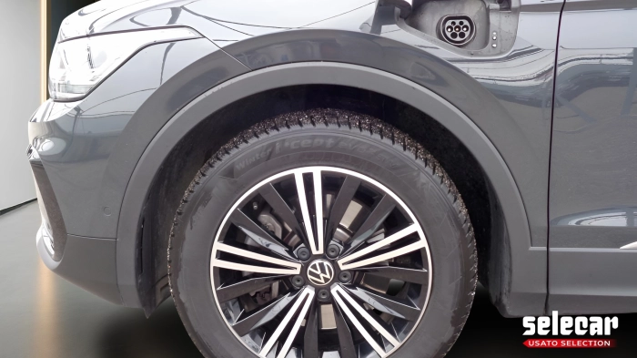 Volkswagen Tiguan  1.4 tsi eh Elegance dsg