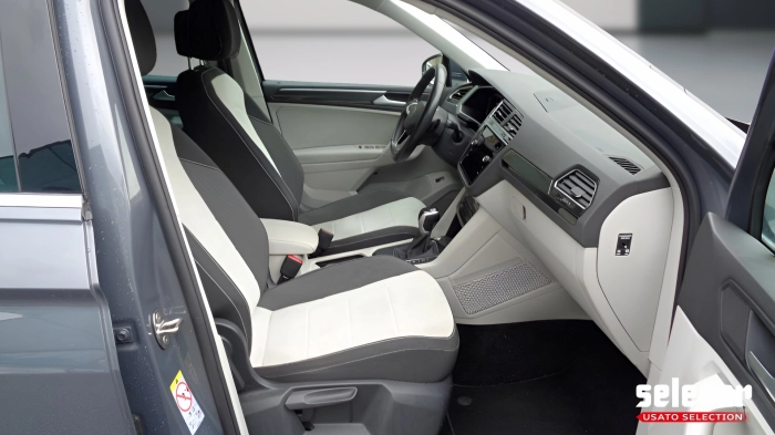 Volkswagen Tiguan  2.0 tdi Elegance 150cv dsg