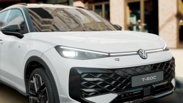 Volkswagen T-Roc Nuovo R-Line 1.5 eTSI ACT 110 kW (150 CV) DSG