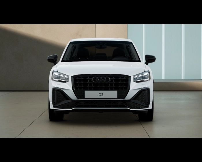 Audi Q2    Identity Black 35 TFSI  110(150) kW(CV) S tronic