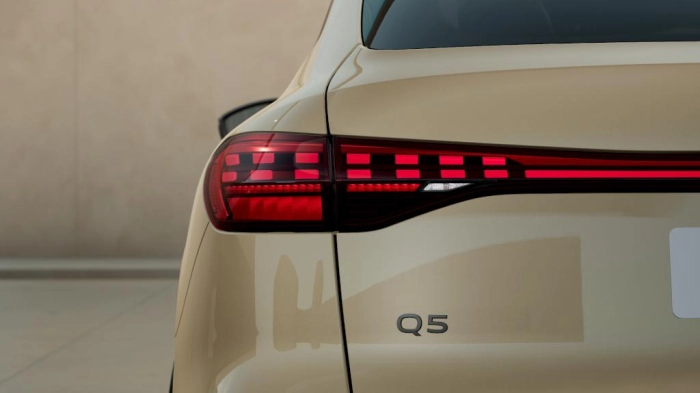 Audi Q5 Sportback   Sportback S line edition e-hybrid quattro 220 kW S tronic