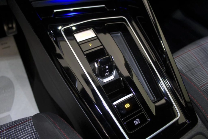 Volkswagen Golf  2.0 tsi GTI 245cv dsg