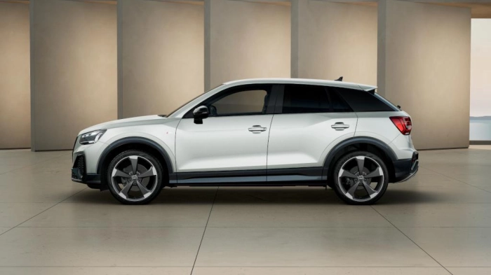 Audi Q2    Identity Black 35 TFSI  110(150) kW(CV) S tronic