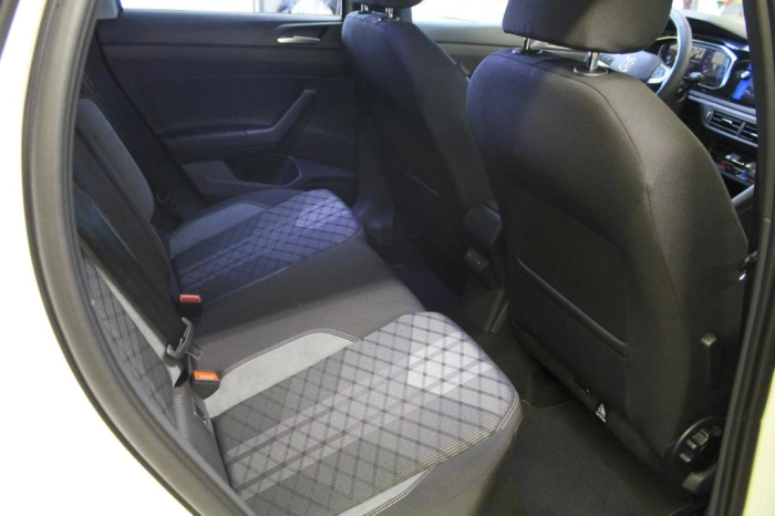 Volkswagen Taigo R-Line Plus 1.0 TSI 85 kW (115 CV) DSG