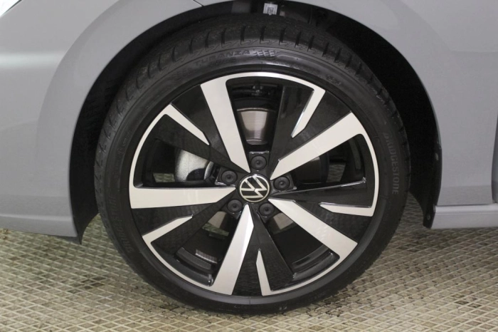 Volkswagen Golf  1.5 etsi Edition Plus 115cv dsg