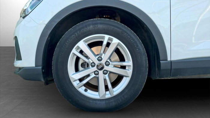 Audi Q3  35 1.5 tfsi mhev Business s-tronic