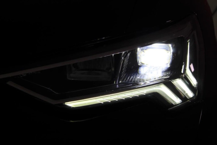 Audi Q3  40 2.0 tdi S line edition quattro 200cv s-tr